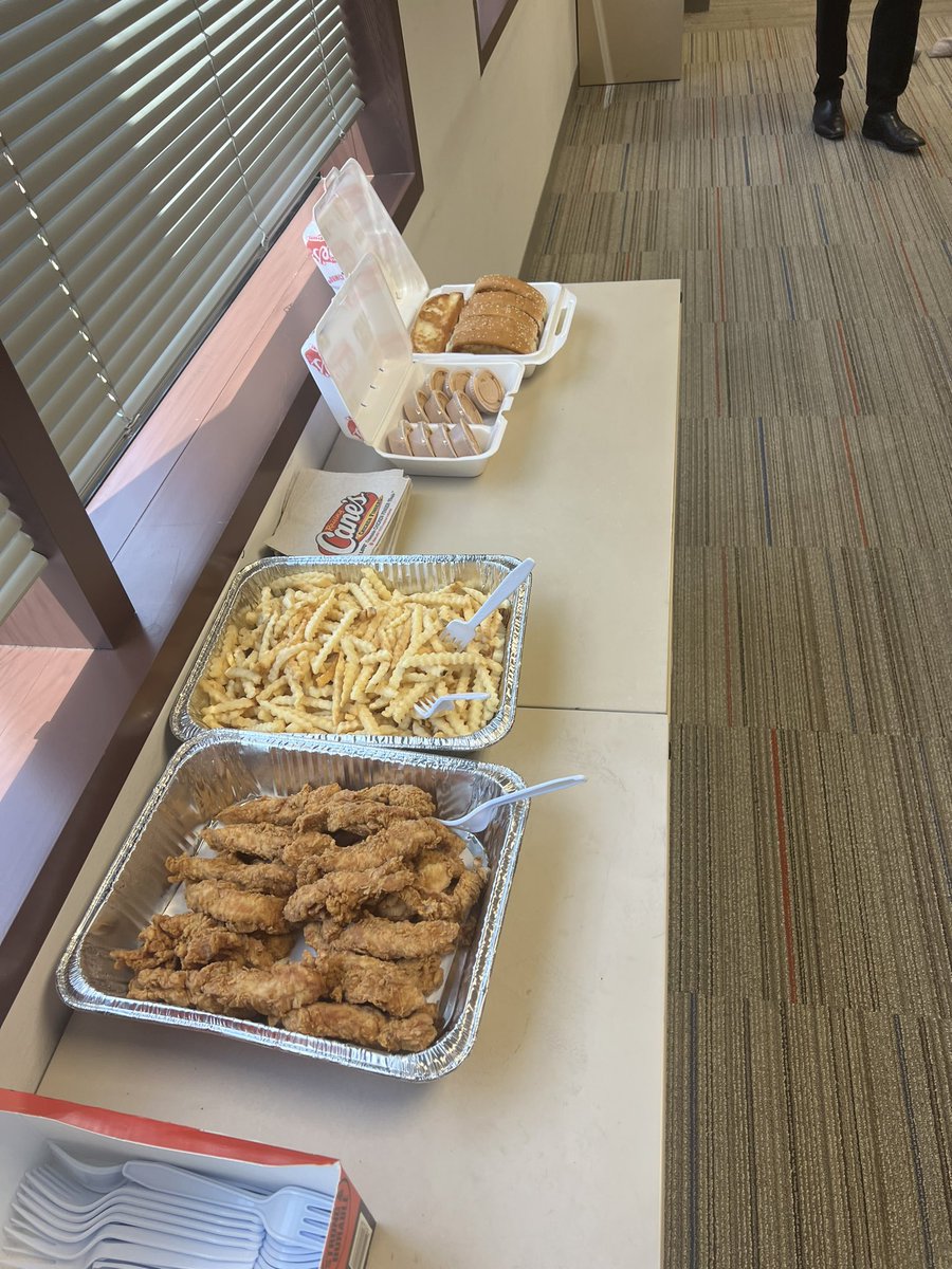 Terra Kennedy (@terra_e_kennedy) on Twitter photo This week The VSE CaaS / National Retail team held a special awards party for some of our top performers that have been getting the job done! Huge Kudos to all of the winners & we look forward to the next party! <a href="/VirtualSalesExp/">Virtual Sales Experience</a> <a href="/EdgarDiazVSE/">Edgar Diaz</a> <a href="/Pennycoolada/">Penny Martin</a> <a href="/WeRtheNAC/">National Acquisition Centers</a> This week The VSE CaaS / National Retail team held a special awards party for some of our top performers that have been getting the job done! Huge Kudos to all of the winners & we look forward to the next party! <a href="/VirtualSalesExp/">Virtual Sales Experience</a> <a href="/EdgarDiazVSE/">Edgar Diaz</a> <a href="/Pennycoolada/">Penny Martin</a> <a href="/WeRtheNAC/">National Acquisition Centers</a>