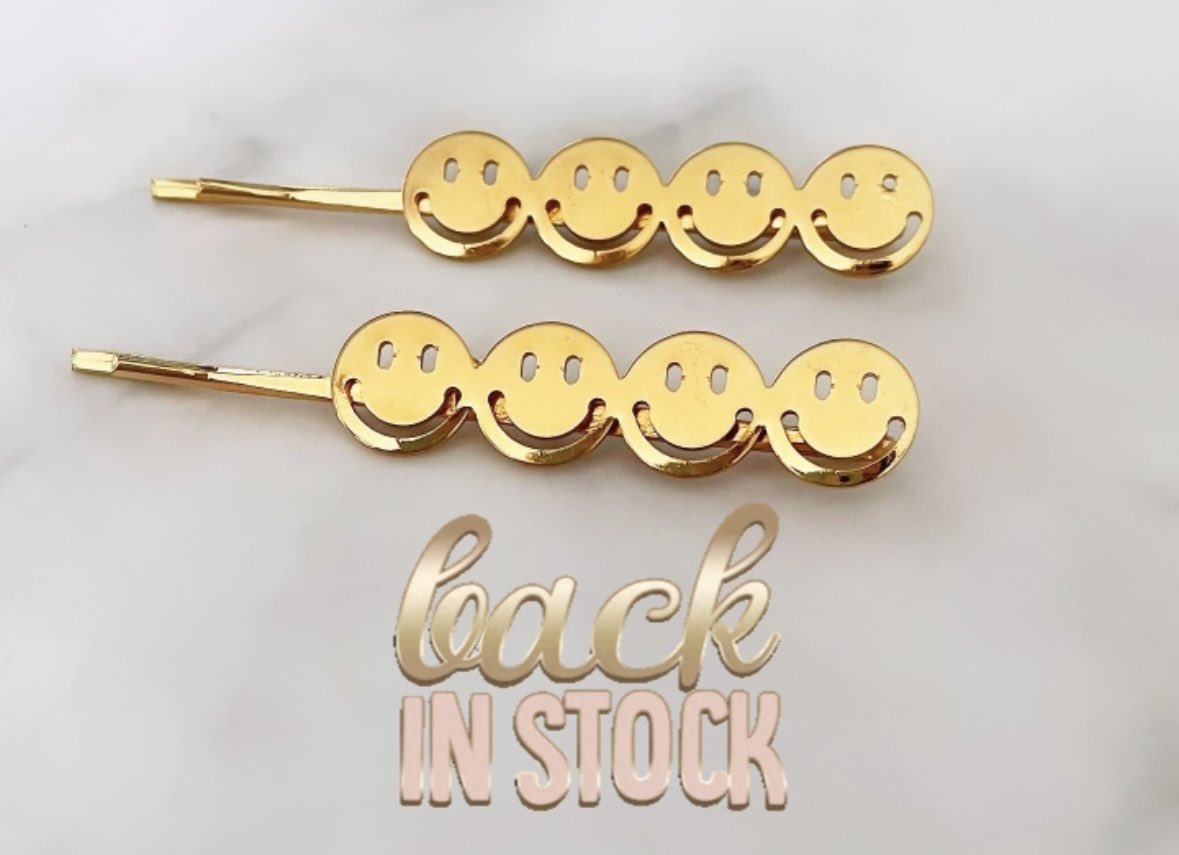 😃 smiley face hair slides etsy.com/uk/KatsJewelle… #shop #accessories #gifts #giftideas #shopsmall #shopsmallbusiness. #giftsforher #dontworrybehappy #smileyface #hairgrips #smile #happygifts #happyjewellery #smileyfacehairslides #hairaccessories #hairslides.