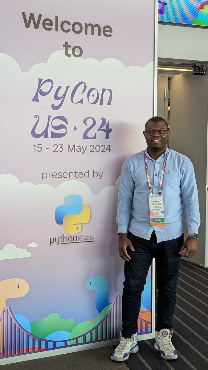 SadeeqAkintola's tweet image. Day 3: Ready for the keynote @pycon #PyConUS #PyConUS24 #PyConUS2024