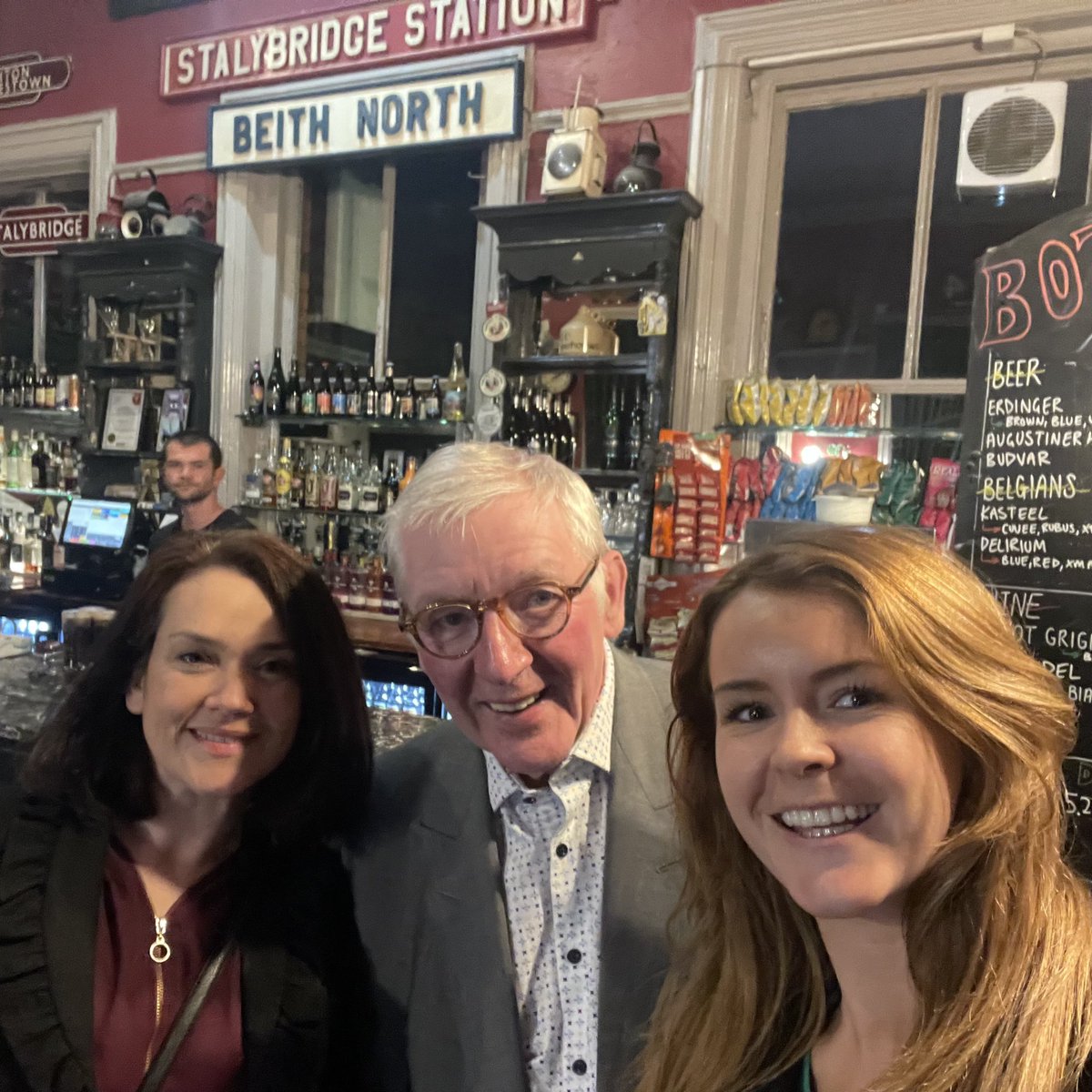 Thank you Gerard and Fiona @mcdermottkc_ for your hospitality during our trip to Manchester this week. A lovely dinner, a tour of Stalybridge and your offices, topped off by a drink in the quirky @Stalybuffetbar #HostwithMost