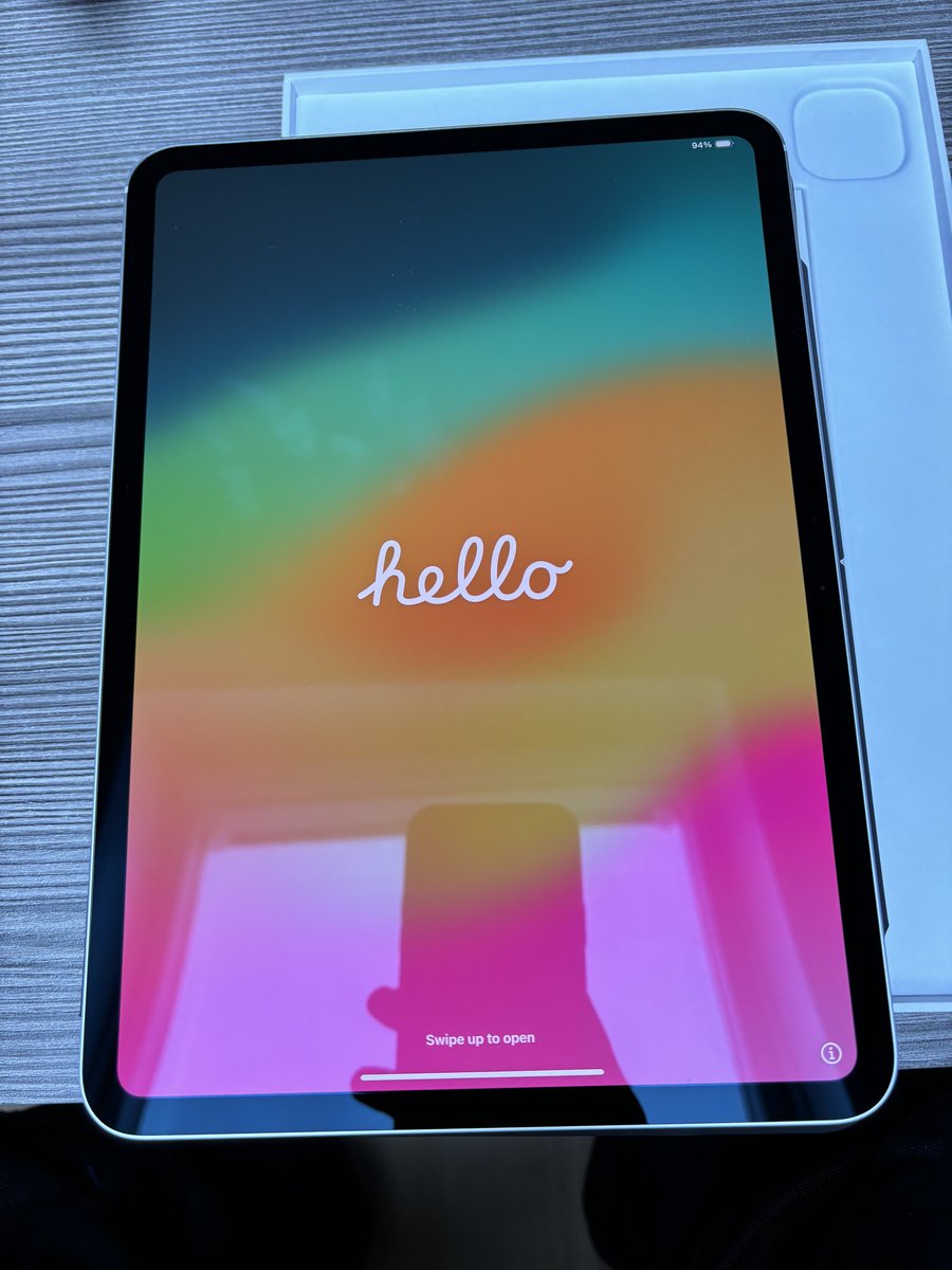 #WeAlliPhoneFamily tweet media