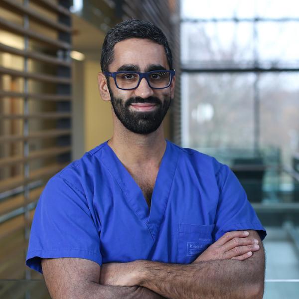 SEAMO: Southeastern Ontario Academic Medical Org. (@seamokingston) on Twitter photo How did SEAMO-funded <a href="/QueensGenSurg/">Queen's General Surgery</a>'s Dr. <a href="/ameerfarooq/">Ameer Farooq MD MPH FRCSC</a> combine a background in speech arts + colorectal surgery? By starting an in-depth podcast about the cutting edge of surgery, of course! Learn more about Dr. Farooq's journey in his #SEAMOMemberStory: seamo.ca/whats-new/news… How did SEAMO-funded <a href="/QueensGenSurg/">Queen's General Surgery</a>'s Dr. <a href="/ameerfarooq/">Ameer Farooq MD MPH FRCSC</a> combine a background in speech arts + colorectal surgery? By starting an in-depth podcast about the cutting edge of surgery, of course! Learn more about Dr. Farooq's journey in his #SEAMOMemberStory: seamo.ca/whats-new/news…