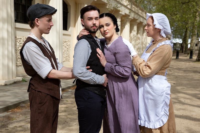 #THEATRE #REVIEW Kensington's Bottom @SpaceArtsCentre @RaeSkerrett 's a very well-written play that gives an entertaining, if sobering, look into LGBTQ+ life in the Georgian era' ⭐️⭐️⭐️½ thereviewshub.com/kensingtons-bo… #London