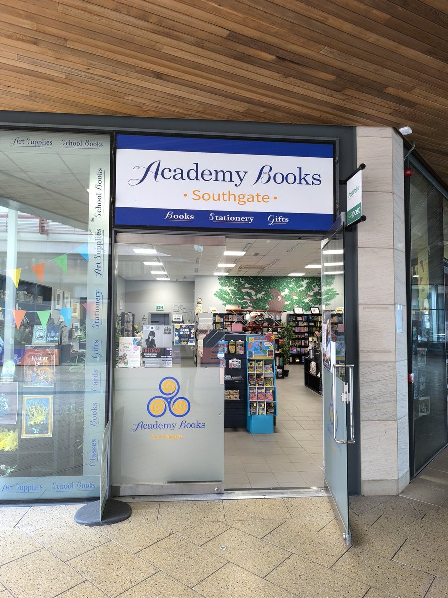 Making our first delivery of Knight of Gaelgara to Academy Books Southgate in Drogheda

Available in all good bookstores around Ireland from June 1. News to follow for other locations.