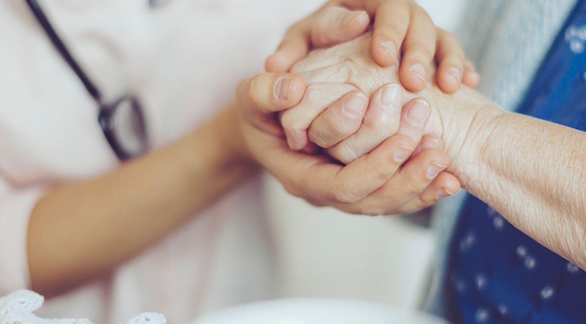 Today on the blog, we sit down with #GenomicCounsellor and #NHSgtac professional lead Dr Laura Boyes to hear her top pieces of advice for anyone new to the field. Take five minutes and enjoy this insightful read: buff.ly/3UNVFS4