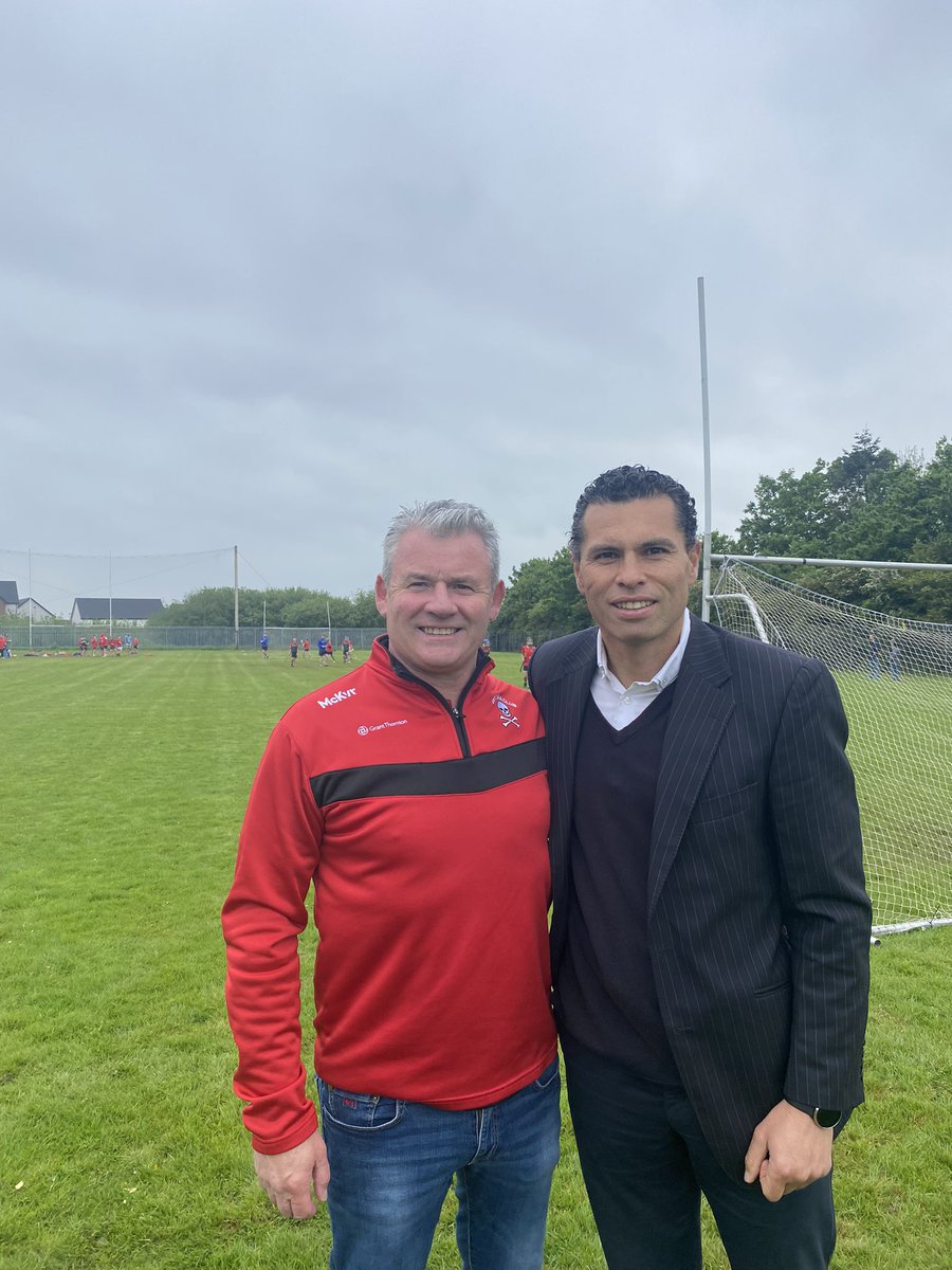 Fantastic day of hurling in The Mon. Thanks to Principal Ó Buachalla + all the teachers. High standard of hurling displayed which was a tribute to Paulo. Thanks to all who took part @gcmhuireag @AnMonAbu @TadhgCoakley @gavinoconnor