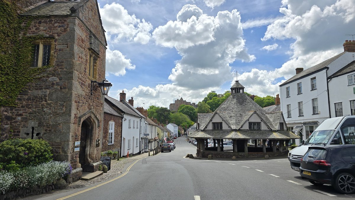 Enjoying the beautiful weather in Dunster at lunchtime today! 🌞 #Dunster #DunsterInfo