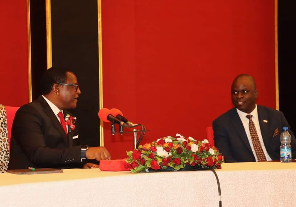 Minister of Health Khumbize Kandodo Chiponda says the Malawi Red Cross Society is a crucial partner for the Ministry of Health, underscoring the role the society has played in containing various pandemics that hit Malawi in the past few months. facebook.com/share/p/MuK4uC…
