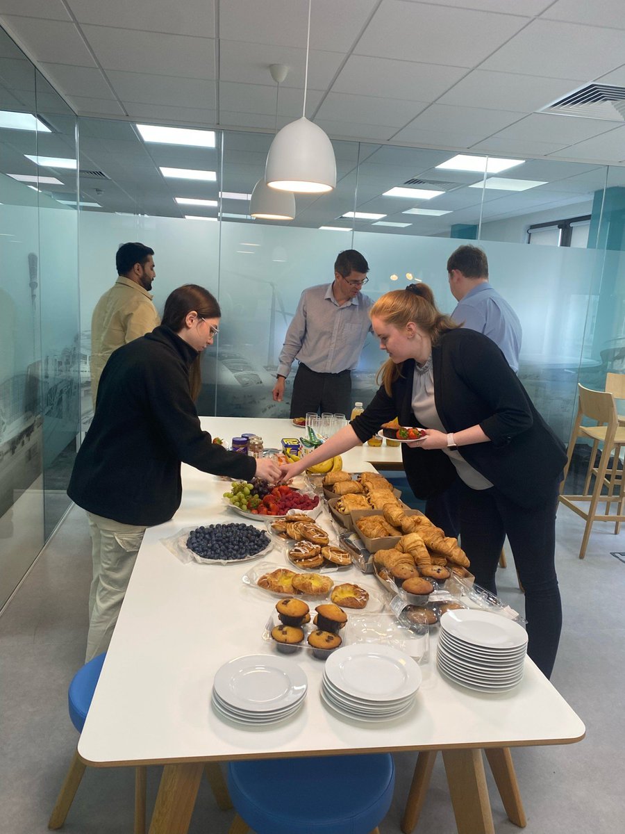 Tony Gee tweet media