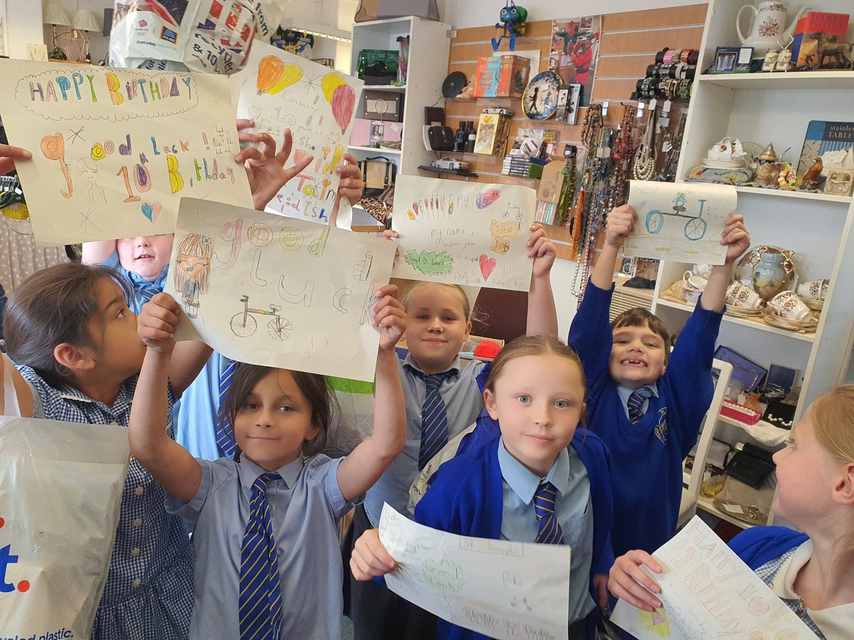 Year 3 called @re_dish to drop of the carrier bags and Jars that we have collected, we also made some happy birthday posters, and Good Luck posters for the sponsored bike ride 🚴‍♀️ #missionariesofchrist