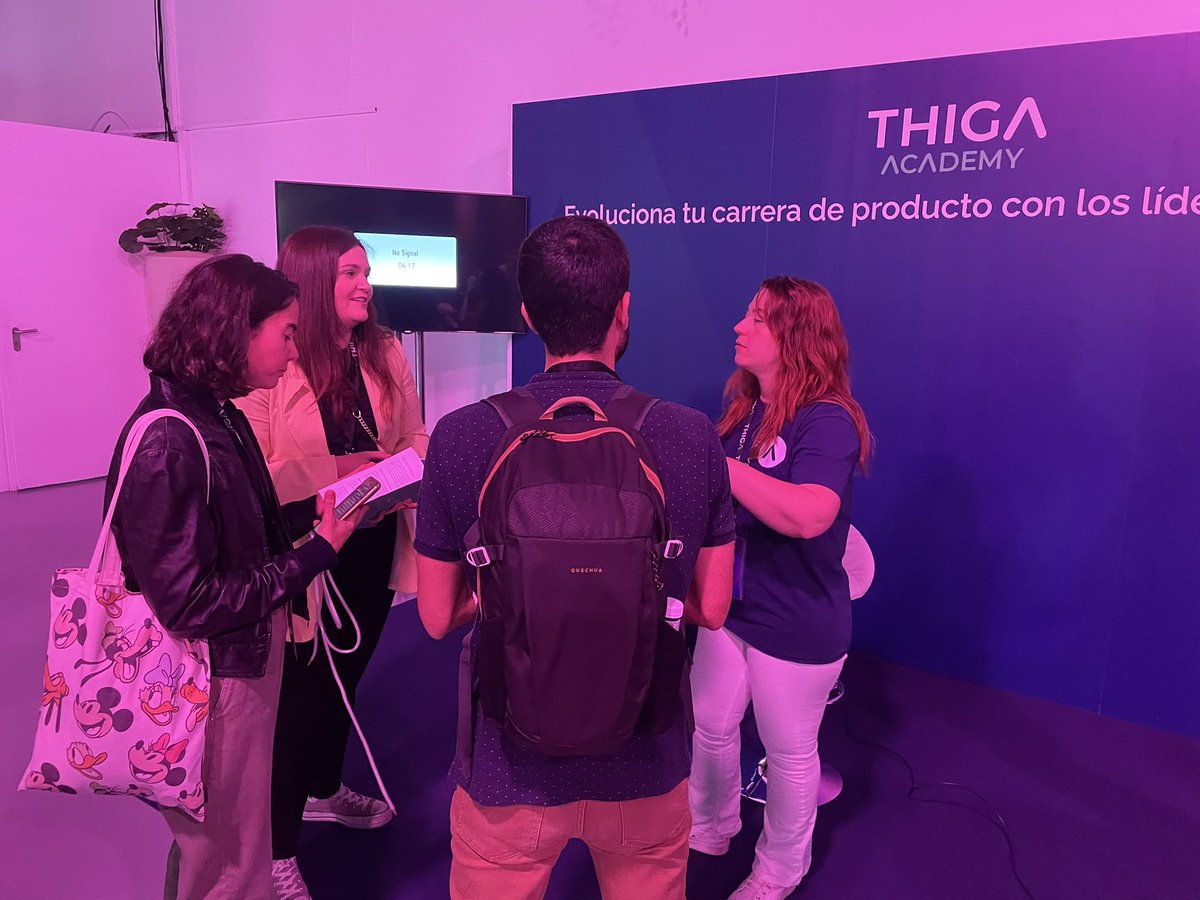 LaProductConfES's tweet image. Este año el stand de @Thiga_ES viene con sorpresa 🎁 ¿Ya has jugado al test “Mide lo que sabes de Producto”? ¡Súmate al desafío! Además nos han estado contando las formaciones que tienen preparadas para septiembre 💻 🧑‍🎓📚💫#LPCMAD24