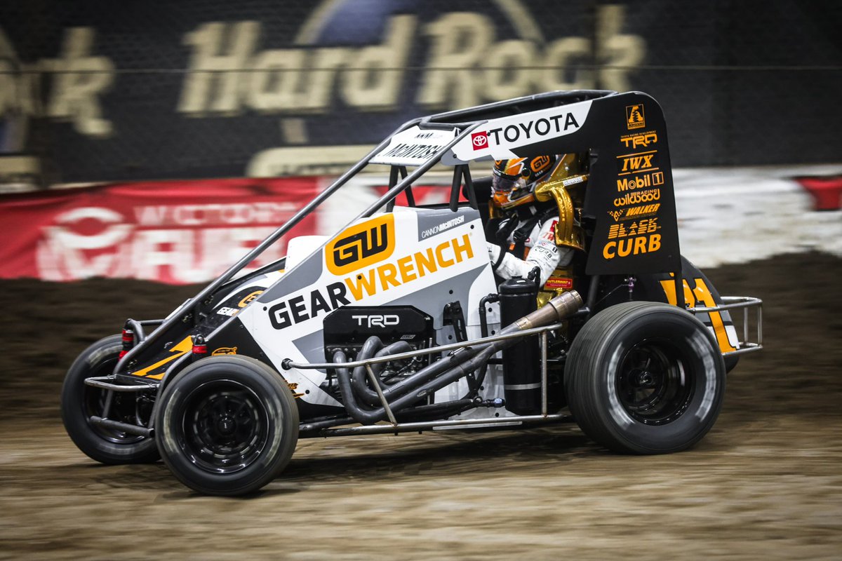 R A C D A Y 🏁 @Cannon_mac08 and the @KKM_67 crew are ready for a double header at @BellevilleHB The @gearwrench | @ToyotaRacing #71K machine is ready to kick off the @USACNation season😮‍💨 📺 @FloRacing ⏱️ @RaceMonitor #TeamToyota