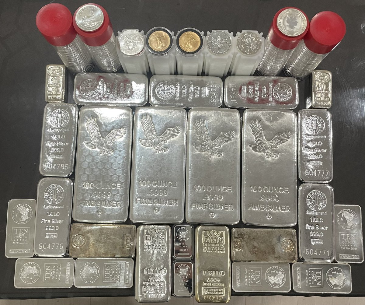 #Silver to the 🌕 we OUT!!! 🚀🚀🚀SilverSqueeze 🪙
 #EndTheFed #PreciousMetals
#SoundMoney > Fiat currency