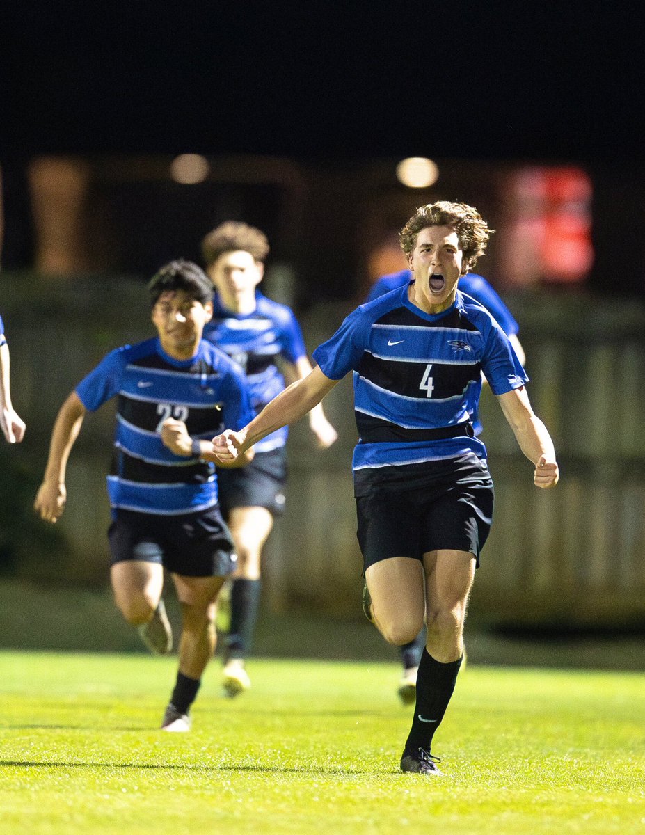FloSoccer19's tweet photo. Offensive Player of the Year, Liam Jeffery! 👏 

#OurCity | #GoFalcons https://t.co/ixKJchBrIS