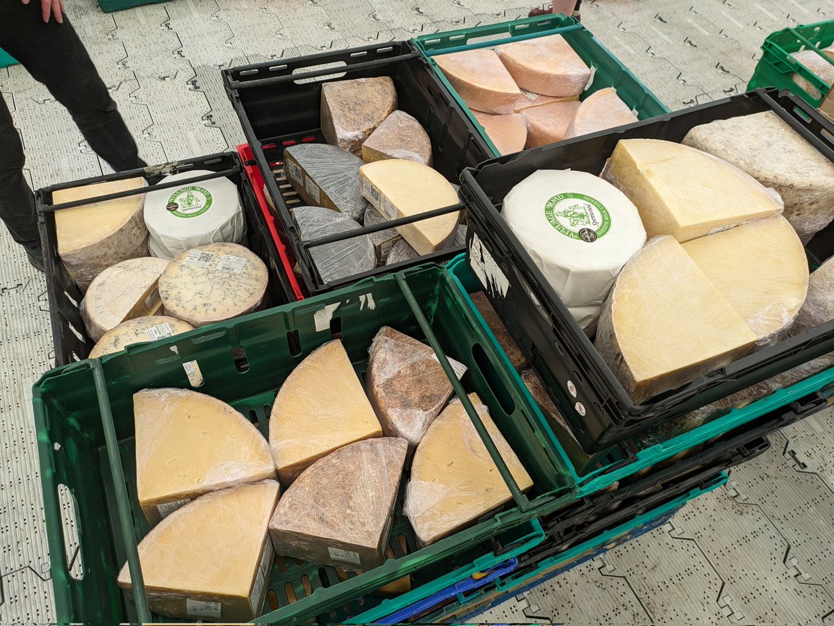 The cheese has arrived! 800kg in total, from 50 different producers from across the British Isles. 
#cbf2024