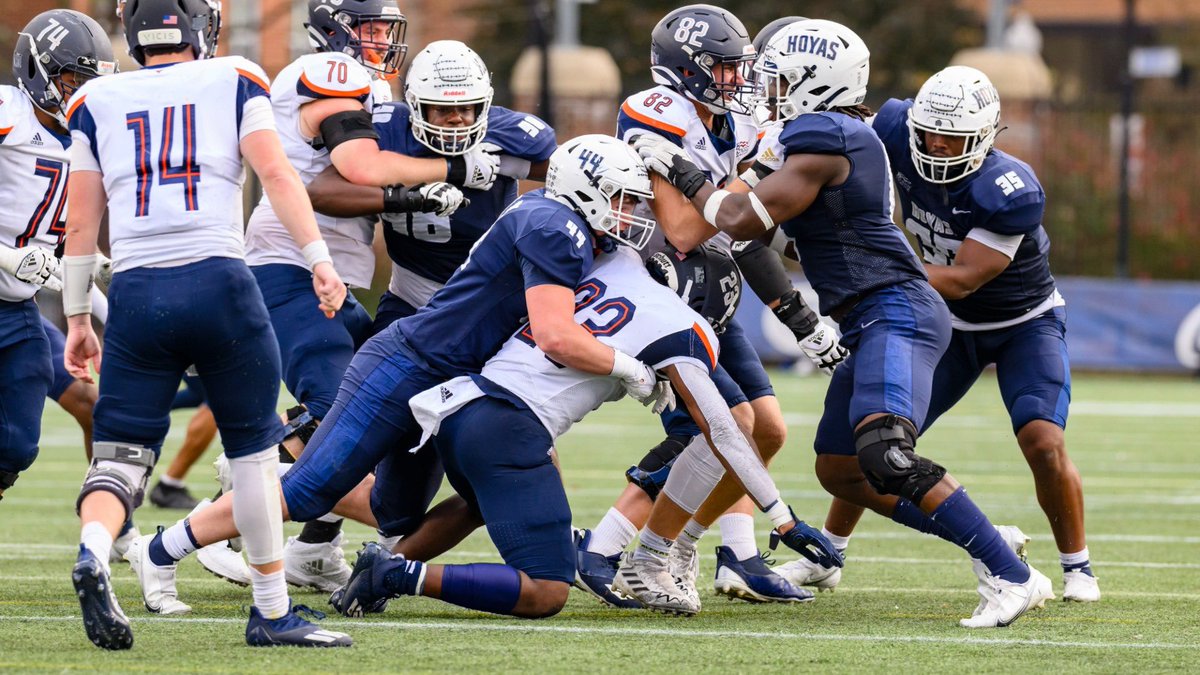 After a great talk with @CoachRSpence I am super grateful to have earned an offer from Georgetown University! @CoachGres15 @Coach_JPuleio @COACHCONBOY75 @Coach_Scali @Coach_Caygoz