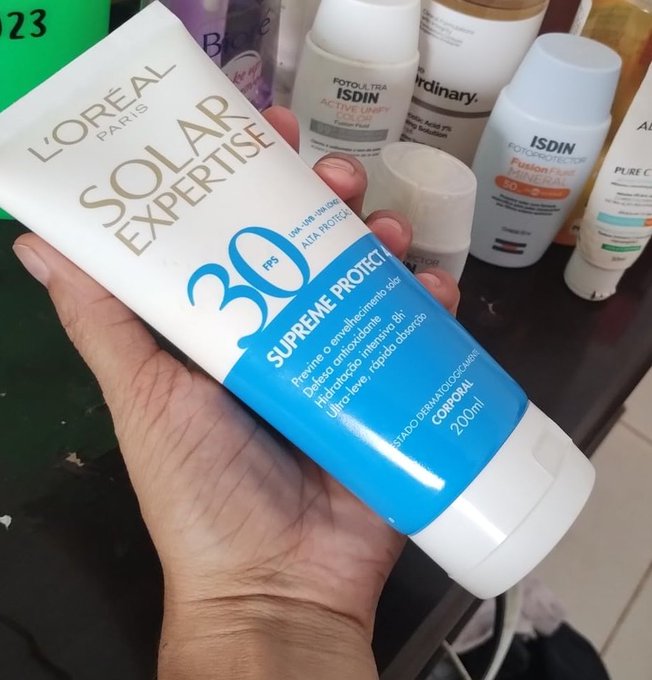 Protetor Solar Corporal L’Oréal Paris Solar Expertise FPS 30 200ml – Previne o Envelhecimento Solar, Textura Ultra-leve, Hidrata e Protege a pele