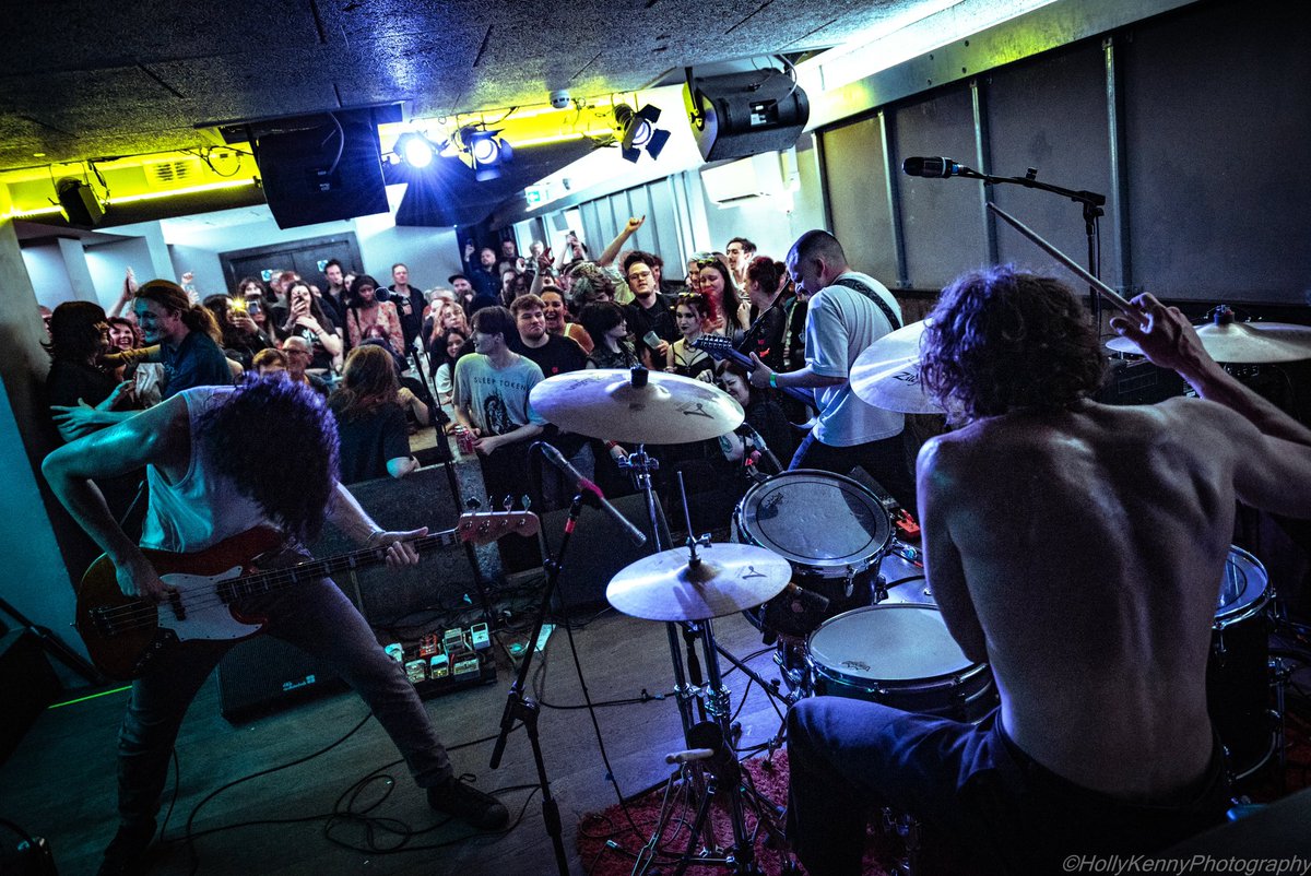 ʀᴇᴀᴅʏ ᴛʜᴇ ᴘʀɪɴᴄᴇ tweet media