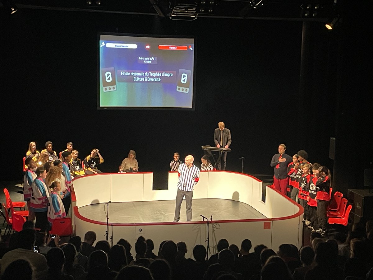 Le secrétaire général s'est rendu à la finale régionale des trophées d'Impro "Culture et diversité" à Amiens.
👉Grâce à son financement, l’État développent les compétences des jeunes (éloquence, créativité, fair-play...)
🏆Félicitations aux 6 amiénois qui ont remporté la finale !