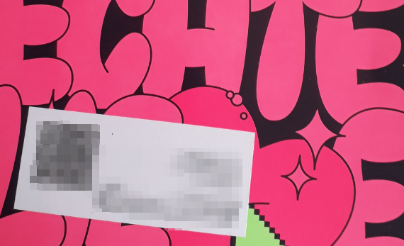 flexfoxx's tweet image. @t3n @heiseonline Warum versaut Ihr Euren Abon­nenten die Freude am Titel? 

Und klatscht den Adressaufkleber mitten drauf? 

#T3N #Abo @yeebase_t3n @t3n