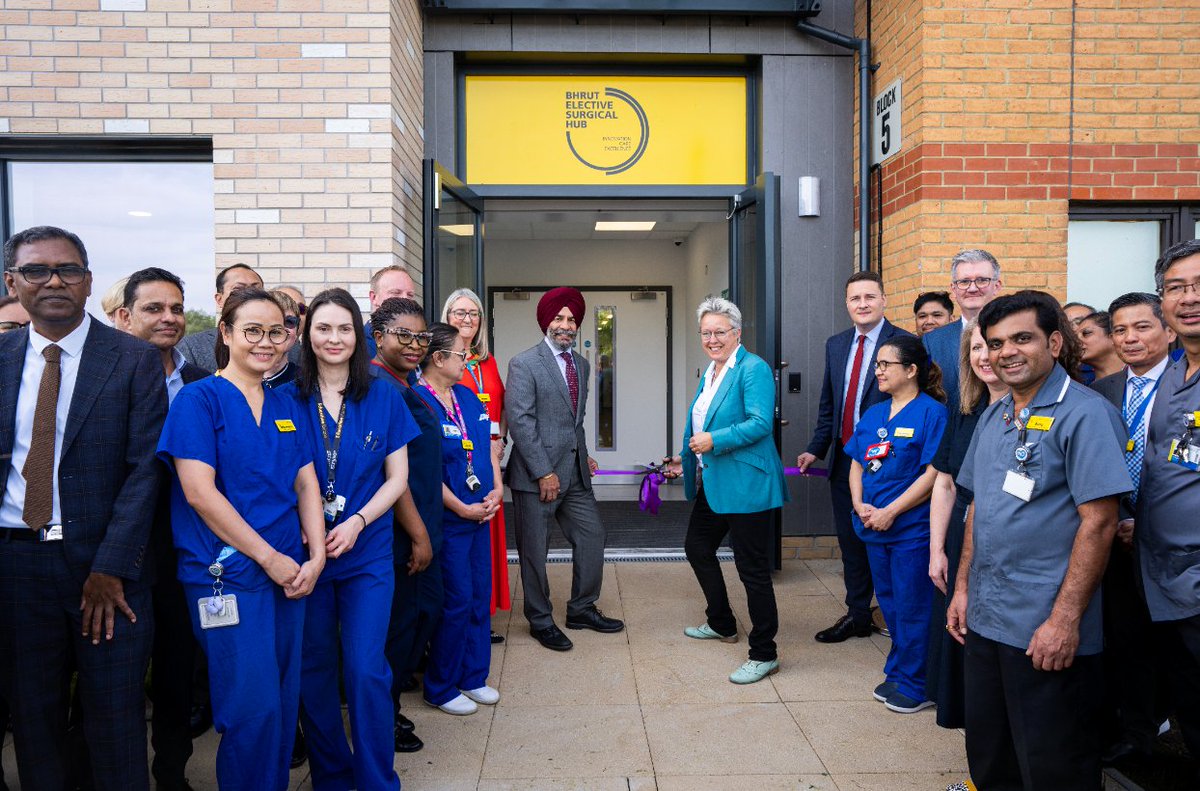 BHRUT NHS ๐ฅ (@bhrut_nhs) on Twitter photo โWhatโs going on here is really specialโ โ Caroline Clarke, <a href="/NHSEnglandLDN/">NHS London</a> Regional Director, cutting the ribbon at the official opening of our new ยฃ14m theatres. ow.ly/TsRE50RJN8h โWhatโs going on here is really specialโ โ Caroline Clarke, <a href="/NHSEnglandLDN/">NHS London</a> Regional Director, cutting the ribbon at the official opening of our new ยฃ14m theatres. ow.ly/TsRE50RJN8h