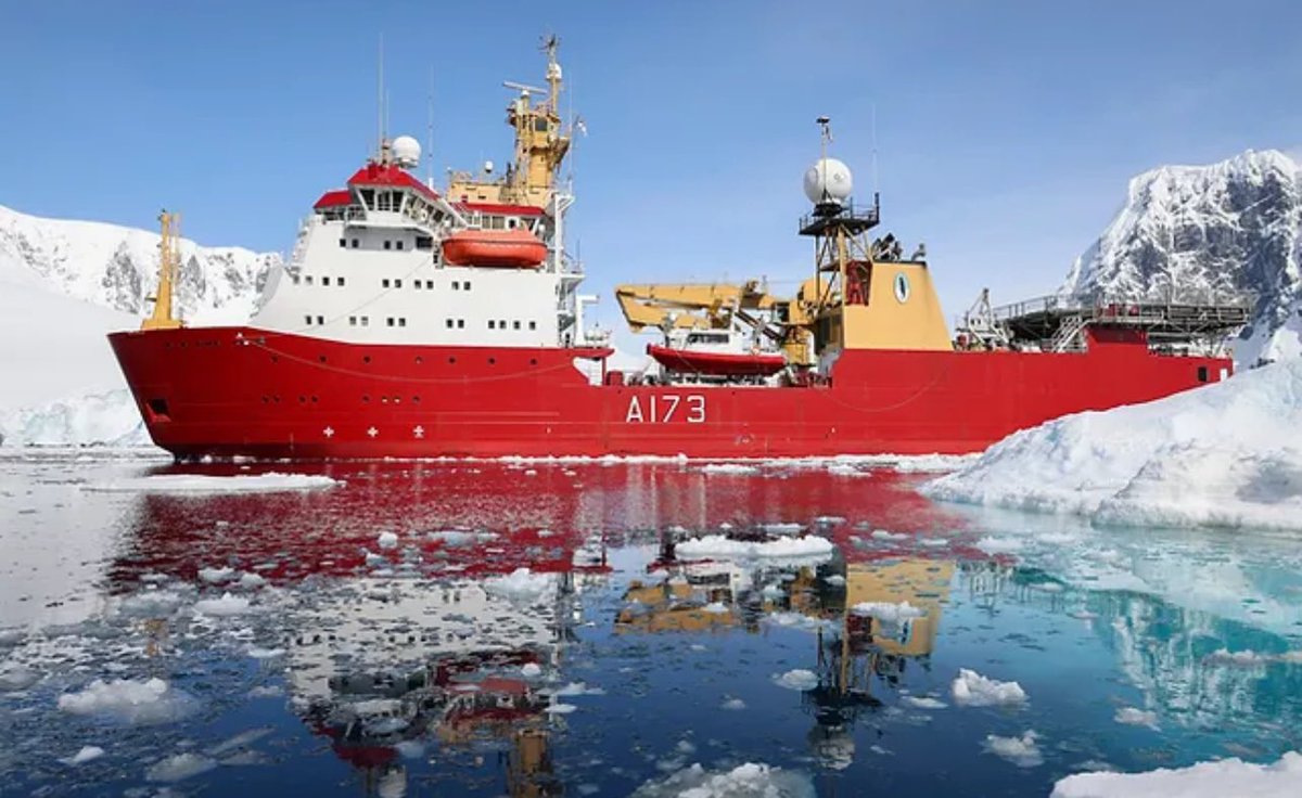 HCasciani's tweet photo. ¿Qué hay detrás del tema del #petroleo y #Rusia en la #Antartida?
@dna_iaa @cocoantar @MindefArg @luispetri @VickyVillarruel @EMCOFFA_Arg @Armada_Arg @FuerzaAerea_Arg @AntarticArg #soberania #marambio #BasePetrel
https://t.co/rHITI9ELmW https://t.co/6GNvLkEHT8
