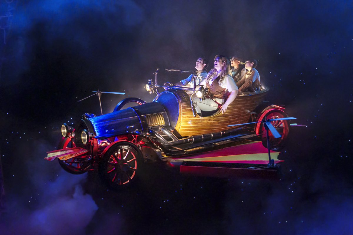 Oh you pretty Chitty Bang Bang 🤩 Here's your first look at Chitty in flight! It's almost time to take your seats for the most fantasmagorical musical of all time. Chitty Chitty Bang Bang | Tue 28 May - Sat 1 Jun 🎟️ atgtix.co/3WHV7Q9