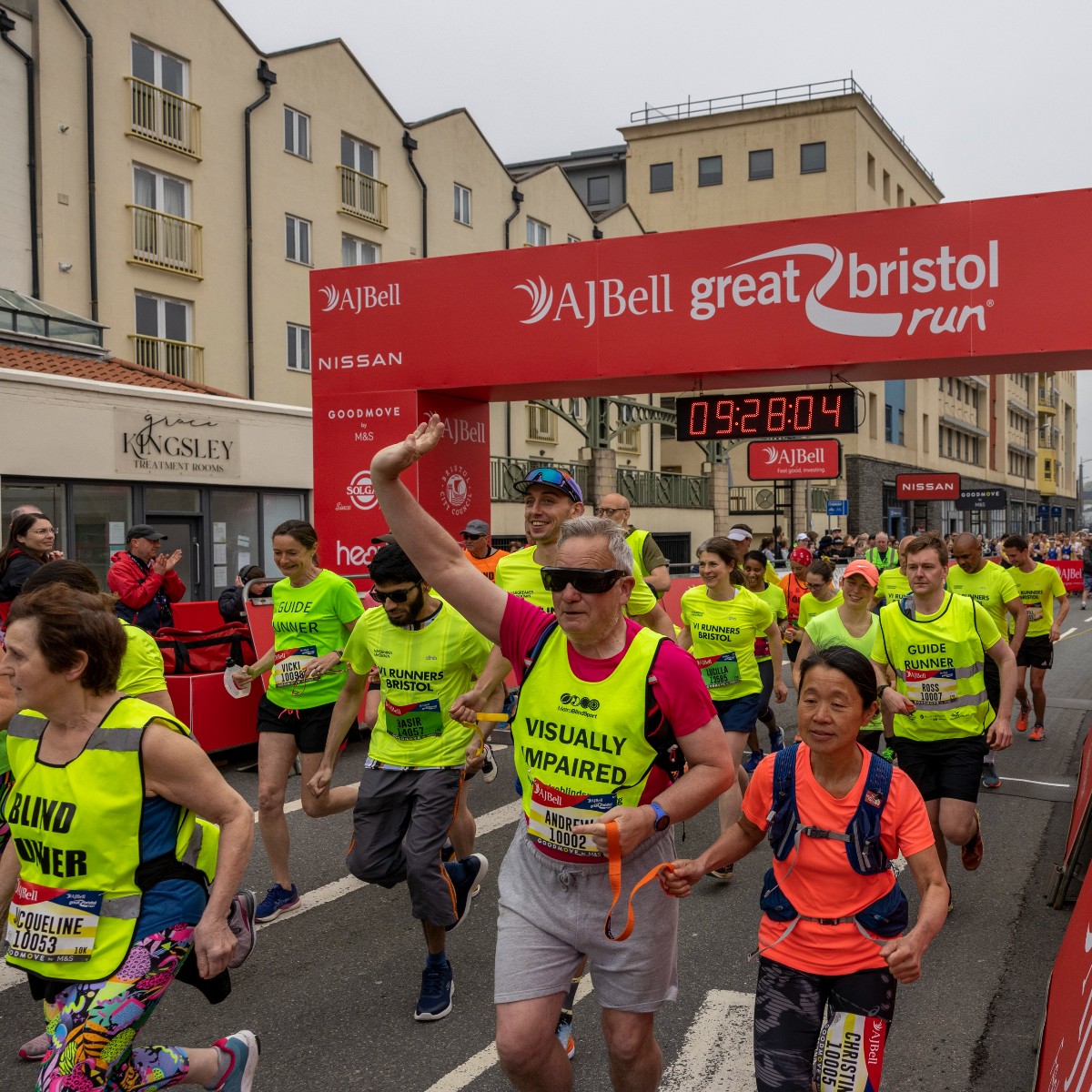 Best of luck to all the charities involved in the #GreatBristolRun this weekend! We hope your fundraisers smash their targets, enjoy the day! 🧡