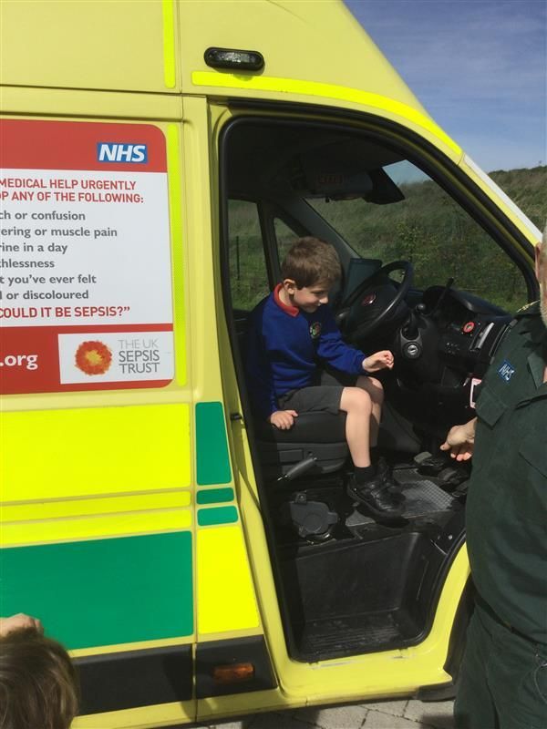 Last week, Year 1 were lucky to have the Ambulance service visit. We looked inside the ambulance, checked our heart rate and oxygen levels, and even got to turn on the flashing lights!
