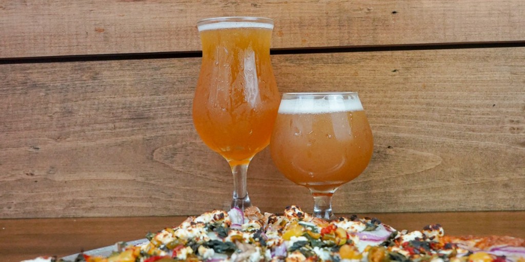 🚨FREE BEER!🍺Today is #NationalPizzaPartyDay!!🍕

To celebrate the first 100 people to enter EACH Caliente Pizza and Draft House will receive a coupon for a free @DoughDaddyBeer of their choice. #freebeer

🍻 Hurry to a location near you!⬇
worldsbestpizza.com/locations-dire… #pizzaparty