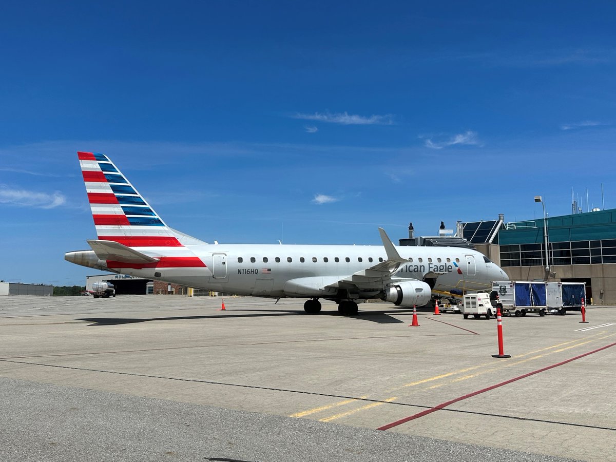 Headphones ✅ 
Ticket ✅ 
Unbeatable vacation right out of Worcester ✅ 

Happy #FridayFlyday