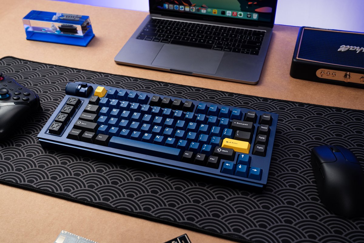 Lemokey L1 isn't just a keyboard; it's your gateway to a gaming realm beyond imagination. With 22 mesmerizing RGB backlight settings and hot-swappable features, it's a canvas for your creativity. This keyboard is your ticket to an unforgettable gaming journey. 🖼️👨‍🎨