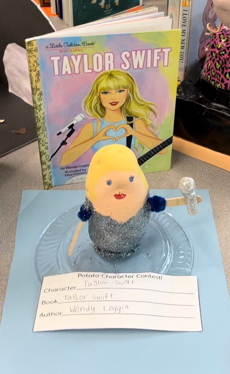And the winner is…….
Tater Swift!!! <a href="/Bulldogs512/">Chris Lash</a> <a href="/theSMSD/">SM School District</a> <a href="/BriarwoodElem/">Briarwood Bulldogs</a>