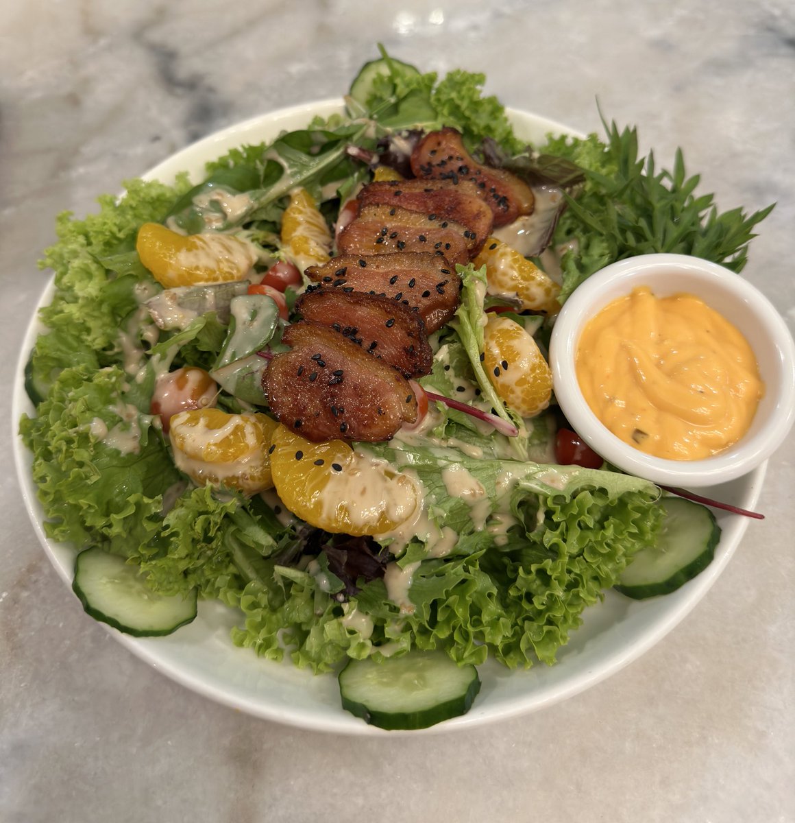 JishuR's tweet photo. How about having a duck salad for dinner 💚 #personalfav https://t.co/aQ3VR938ll
