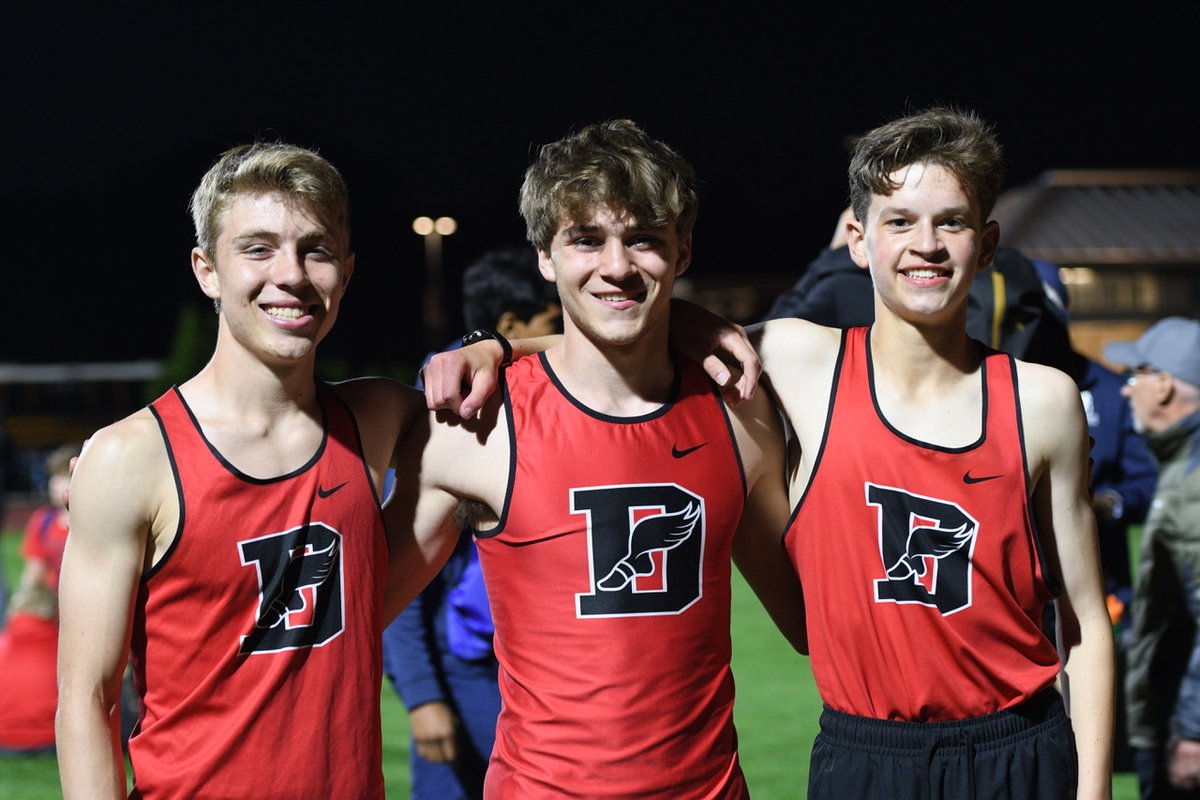 Deerfield Qualifies 3 Individuals to the IHSA 3A State Meet!
Pictured L-R Below:
Dane Brown (SR) - 800m (1:57.25)
Harrison Erdman (JR) - Triple Jump (13.42m)
Jamie Chandler (SO) - 3200m (9:28.16)
🏃🏅Good Luck at State!🏅🏃