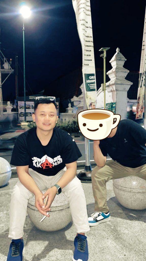 taklex212's tweet photo. Nyantai Plat AB -
Anyone ? https://t.co/QFyHBlWNC0