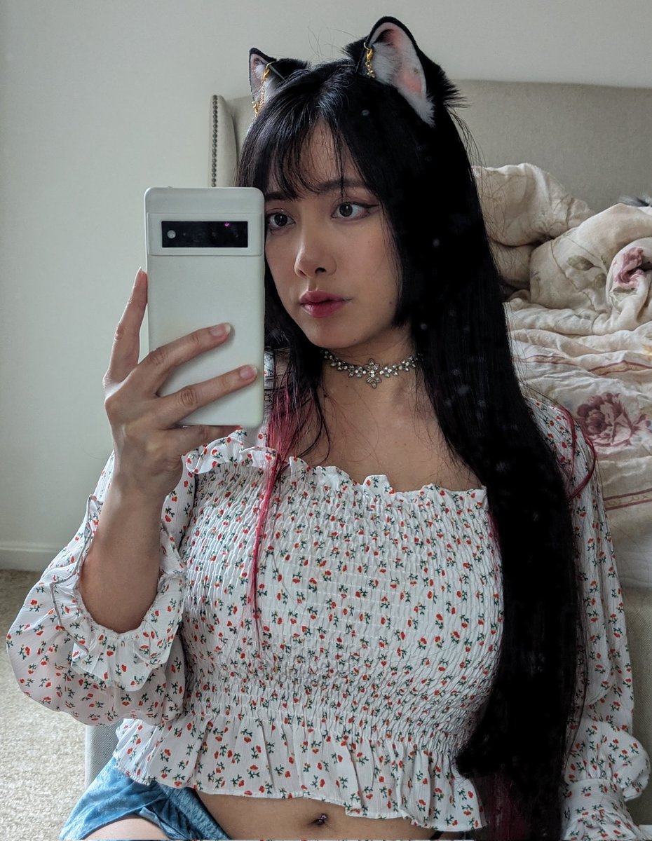 I'm live early today because of my Friday schedule :3 more Stellar Blade
Twitch.tv/NoirNekoHime