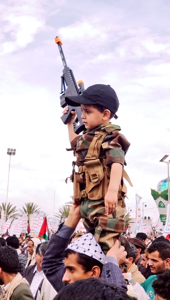 إذا كنت أقل من 8000 ألف متابع اضغط إعجاب....
علق ب(تم) تابع من علق رد المتابعة لمن تابعك..