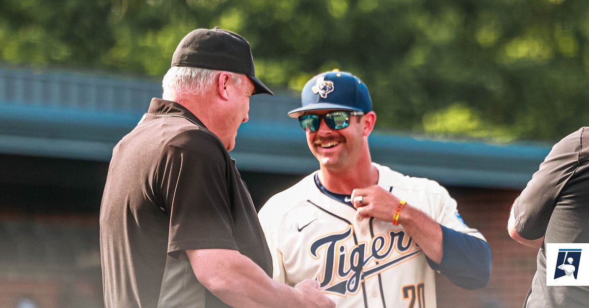 👂#TexasTiger #Podcast ➡️Season 4 | Episode 37 | NCAA Preview 🗣️ @BroMattPaul 🗣️ @jrdhd20 | @ETBU_Baseball 🗣️ @tswade7 📻 bit.ly/PODCASTbbNCAAm… 🍎 apple.co/40dYY7t 🎙️ bit.ly/TUNEinPODCASTt… 🟢 spoti.fi/3s4cxJX 🔗goetbutigers.com/news/2024/5/17…