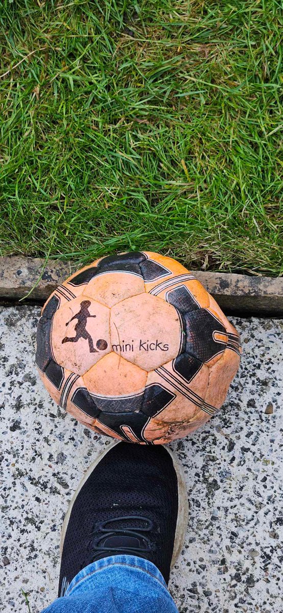 Iconic 13 year old #TeamOrange football.

Received this photo from the parent of one of our first members in 2011 with the caption

“Look what I’ve found”

13 years old!!!! Wow.

What a journey we have be on.