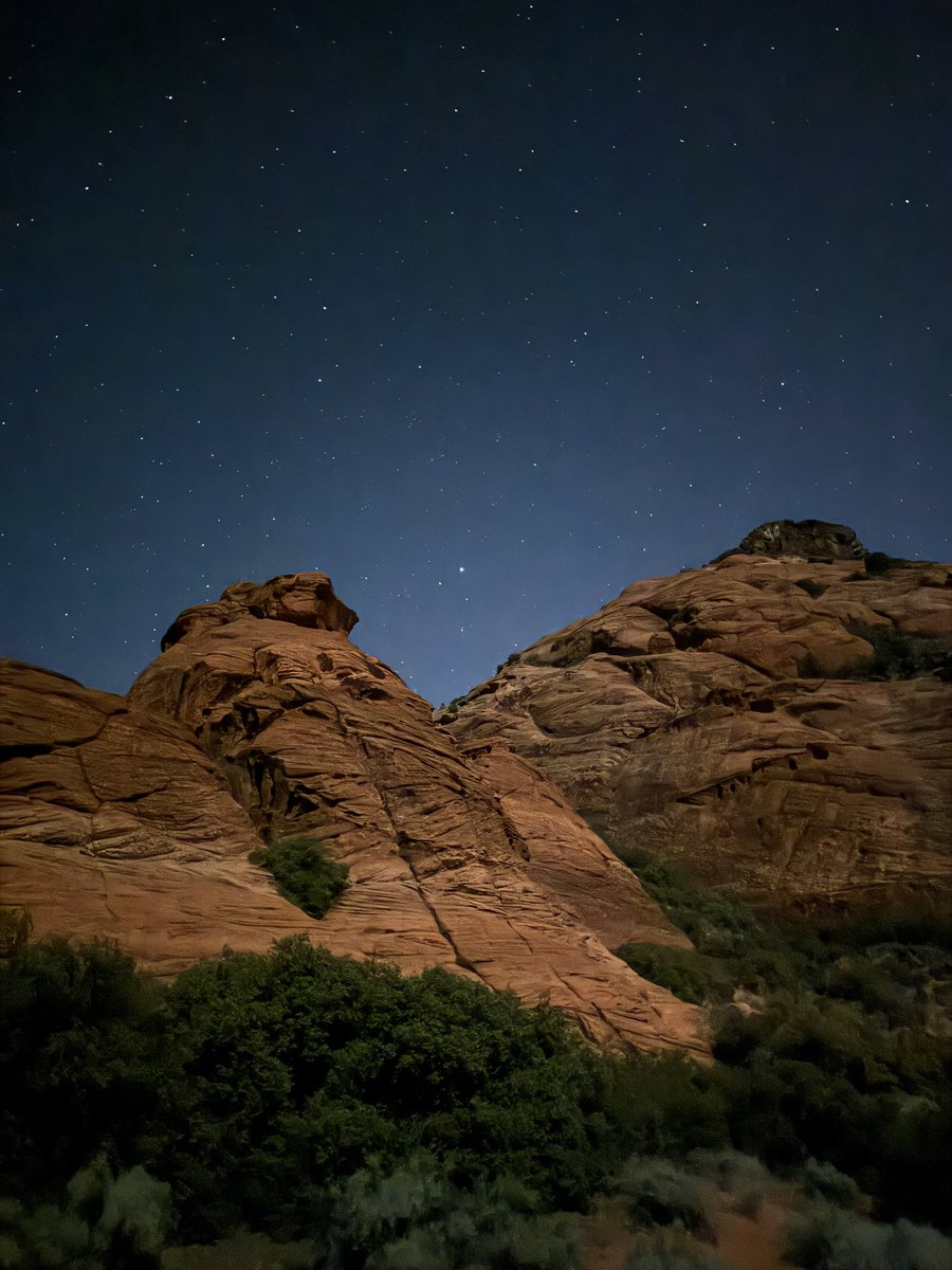 Gordon Oz Osinski (@drcrater) on Twitter photo What a stunning night to end #fieldschool #PS9605 #outdoors #camping #camplife #geology
<a href="/westernuEarth/">Earth Sciences</a> What a stunning night to end #fieldschool #PS9605 #outdoors #camping #camplife #geology
<a href="/westernuEarth/">Earth Sciences</a>