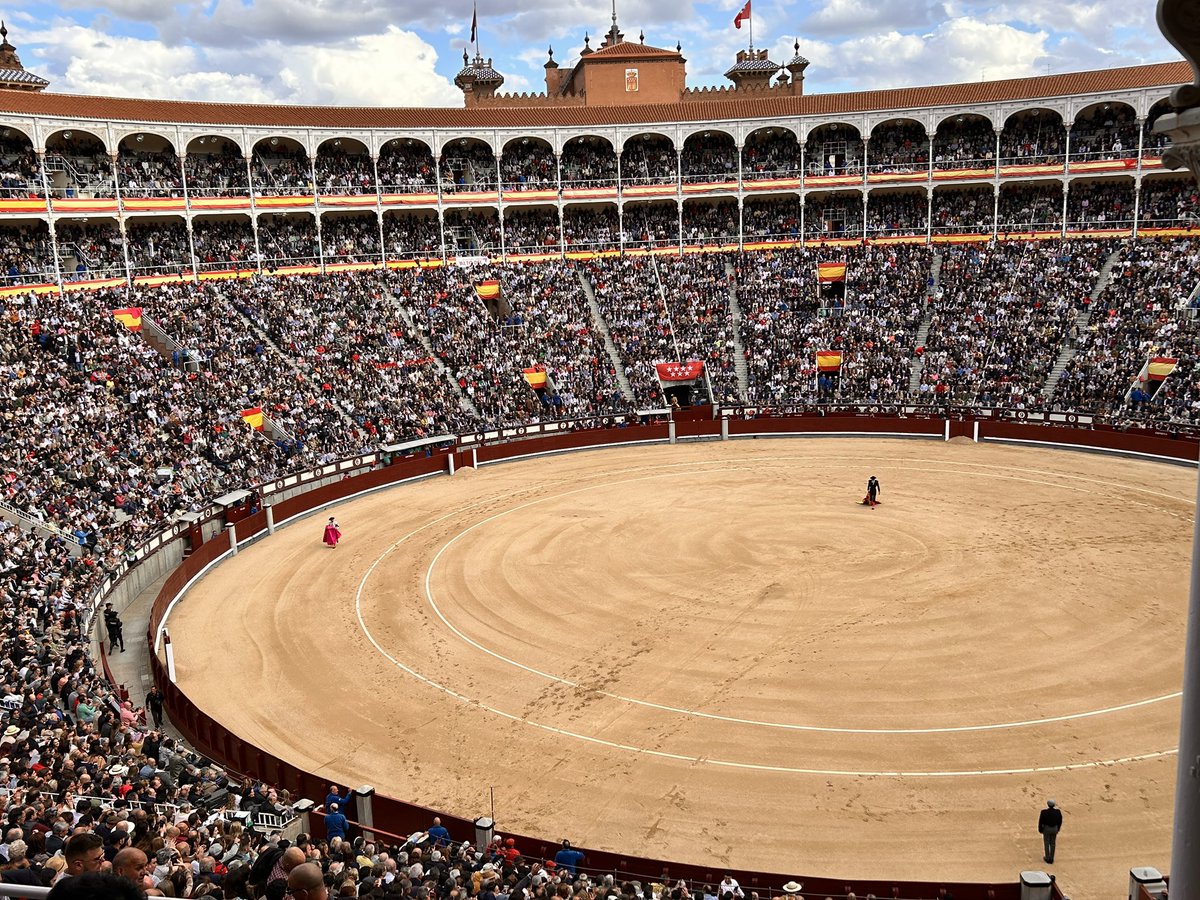 Los toros no interesan a nadie… JA! 17.5.24 no cabe ni un alfiler en Las Ventas.