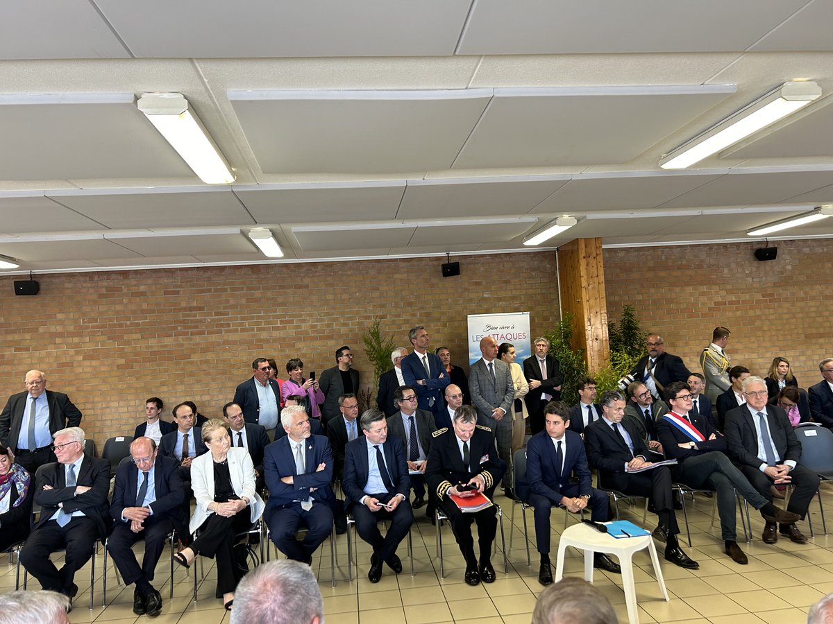 Visite de <a href="/GabrielAttal/">Gabriel Attal</a> et de <a href="/ChristopheBechu/">Christophe Béchu</a> dans le Pas-de-Calais pour réaffirmer leur pleine mobilisation sur ce dossier et leur soutien aux sinistrés et élus.