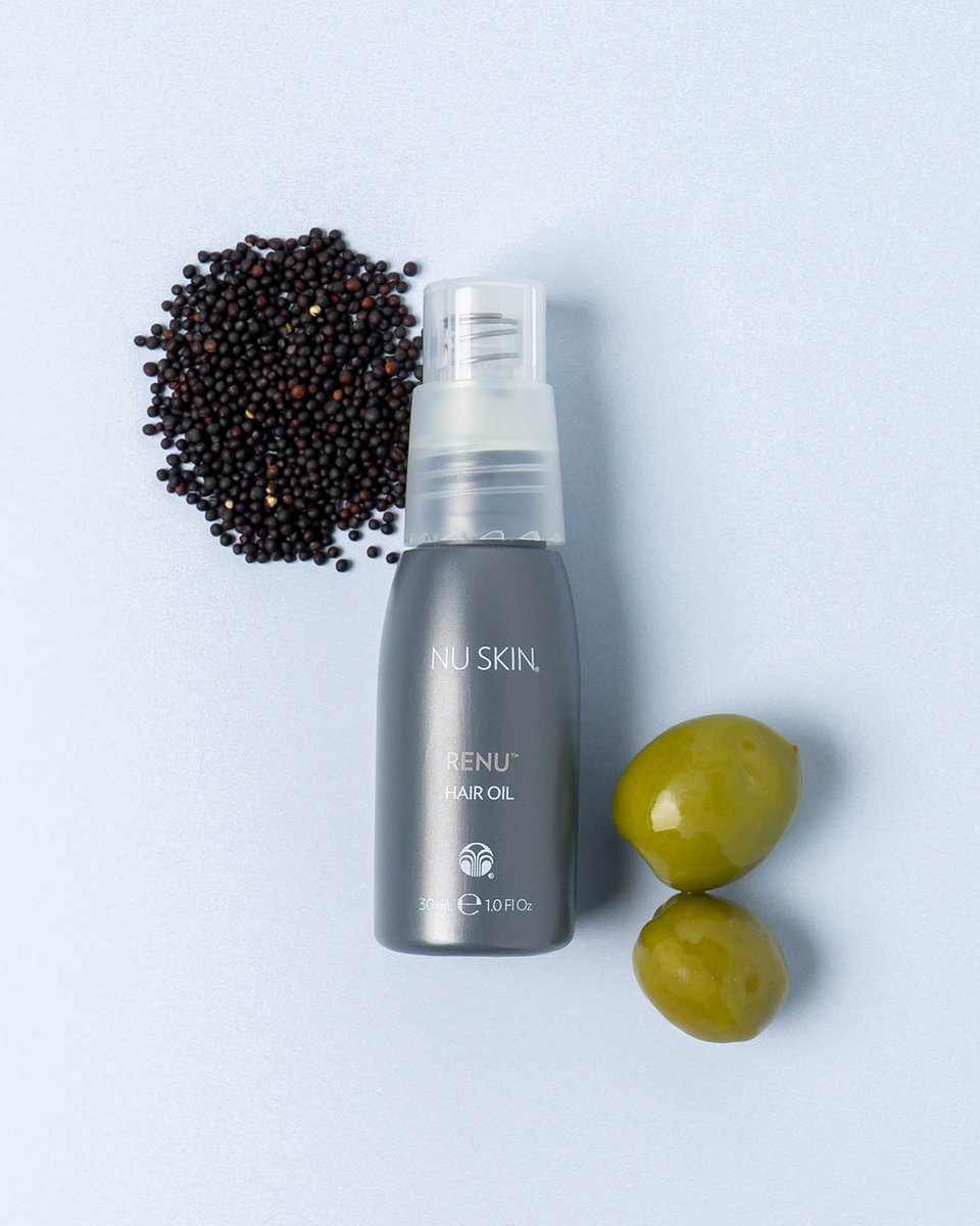 Make room for moisture with Nu Skin® ReNu™ Hair Oil. 💧 Packed with argan oil and olive oil, this hair treatment is perfectly designed to help smooth dry and frizzy hair, leaving your hair looking and feeling super silky. #RenuHairOil #hairoil #vibranthair #hair #NuSkin