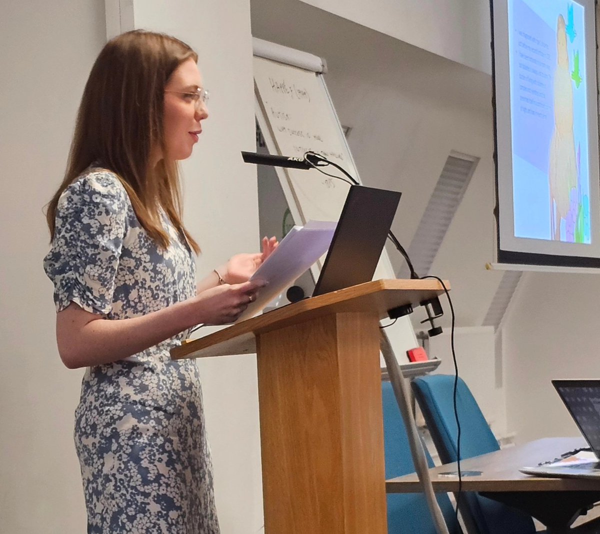 How creative communications can really express what truly happens from art when words can't express it.. by the amazingly talented <a href="/katielambartist/">Katie Lamb💙</a> and her talk to a full house audience of #Diabetes healthcare professionals at #acdcaston ❤️ #inspiring  <a href="/ACDC_UK/">ACDC</a>