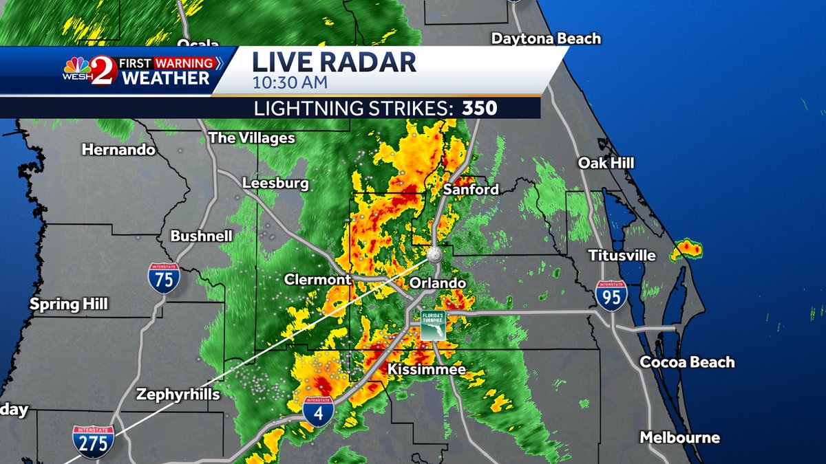 Gusty thunderstorms are rolling through the Orland Metro right now. Nothing severe but these thunderstorms could produce winds of 40mph. +
#wesh #weather #thunderstorms #rain
