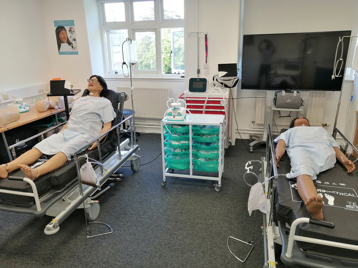Matt_SimTech's tweet image. We created some interesting simulated patients for our #physiotherapy students practical skills assessments this week. Privelaged to be involved in these sessions.