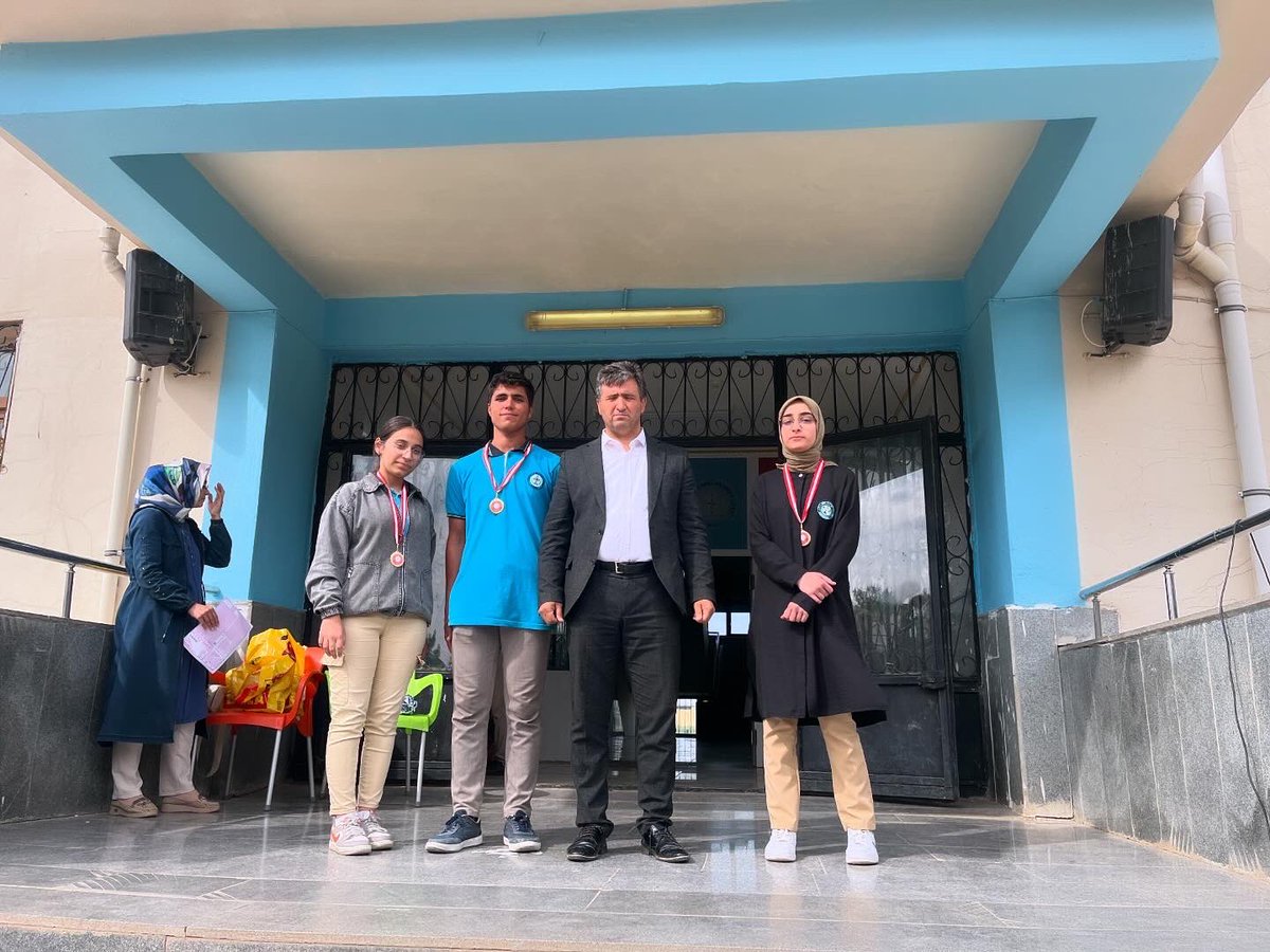 Hilvan Şair Nabi Anadolu Lisesi (@hilvansairnabi) on Twitter photo BİGEP/5 Denemesi İlçe genelinde derece yapan öğrencilerimize ve Dilimizin Zenginlikleri Projesinde İlçemizde birinci seçilen öğrencilerimize Okul Müdürümüz Veli SONKUR tarafından ödül takdimi yapıldı.
<a href="/Hilvan_MEM/">Hilvan İlçe Milli Eğitim Müdürlüğü</a>
<a href="/bigepurfa/">BAŞARIYI İZLEME VE GELİŞTİRME PROJESİ</a>
<a href="/VSonkur/">Veli Sonkur</a> BİGEP/5 Denemesi İlçe genelinde derece yapan öğrencilerimize ve Dilimizin Zenginlikleri Projesinde İlçemizde birinci seçilen öğrencilerimize Okul Müdürümüz Veli SONKUR tarafından ödül takdimi yapıldı.
<a href="/Hilvan_MEM/">Hilvan İlçe Milli Eğitim Müdürlüğü</a>
<a href="/bigepurfa/">BAŞARIYI İZLEME VE GELİŞTİRME PROJESİ</a>
<a href="/VSonkur/">Veli Sonkur</a>