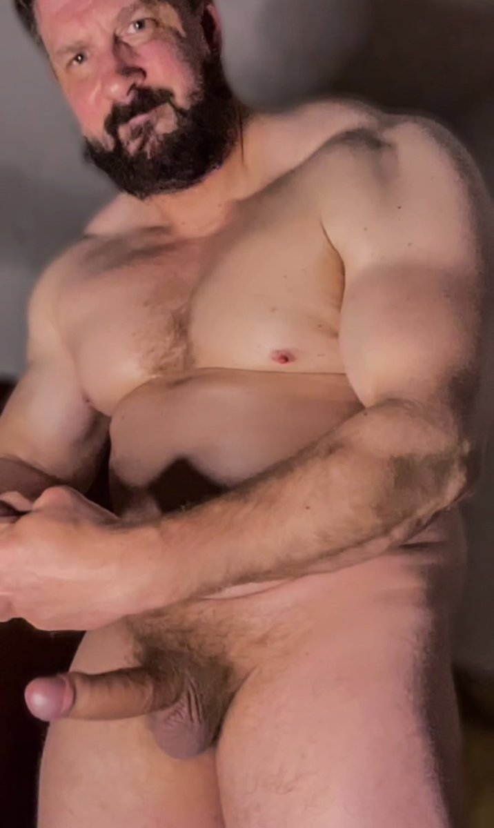 anonBeefcakeNextDoor tweet media