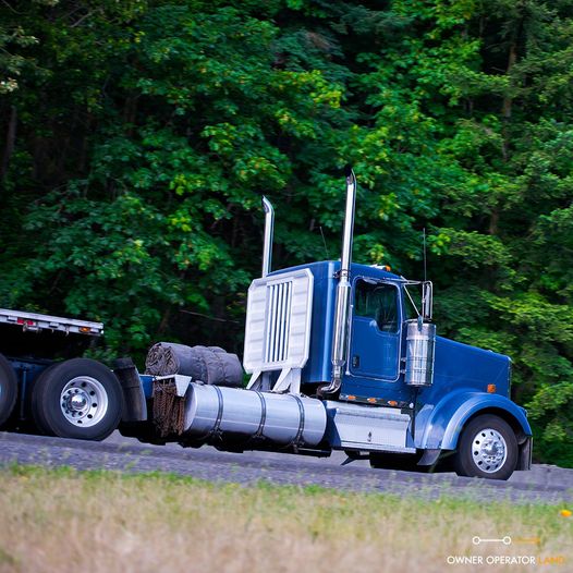 OwnerOperatorL1's tweet image. 🚛 The Future of Trucking in 2024! 🚛

Discover the latest innovations and challenges in trucking on our blog. Learn about new technologies, regulations, cost-effective trucking, driver shortages, and fuel prices. Stay ahead with expert insights: shorturl.at/1udCC